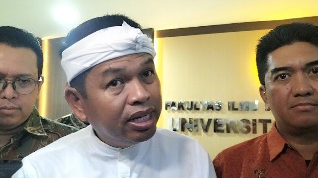 Ⓒ Hak cipta foto di atas dikembalikan sesungguhnya kepada sang pemilik foto Ⓒ Hak cipta foto di atas dikembalikan sesungguhnya kepada pemilik foto