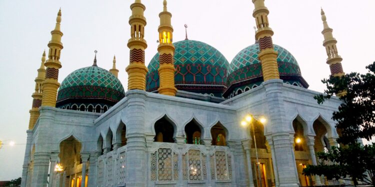 Ⓒ Hak cipta foto di atas dikembalikan sesungguhnya kepada pemilik foto