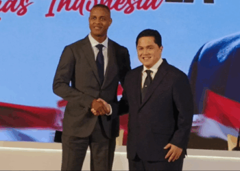 Erick Thohir Ikuti Arah FIFA, Kluivert Santai Soal Tuan Rumah Kualifikasi Piala Dunia