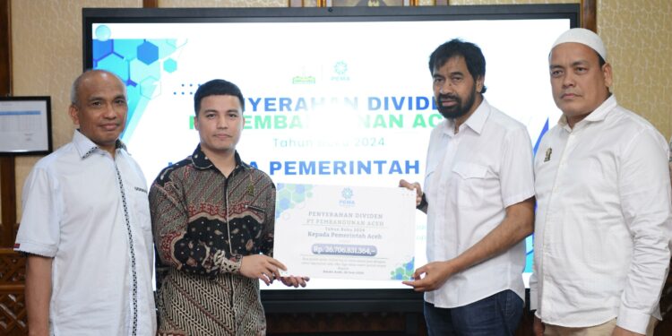 Ⓒ Hak cipta foto di atas dikembalikan sesungguhnya kepada sang pemilik foto Ⓒ Hak cipta foto di atas dikembalikan sesungguhnya kepada pemilik foto