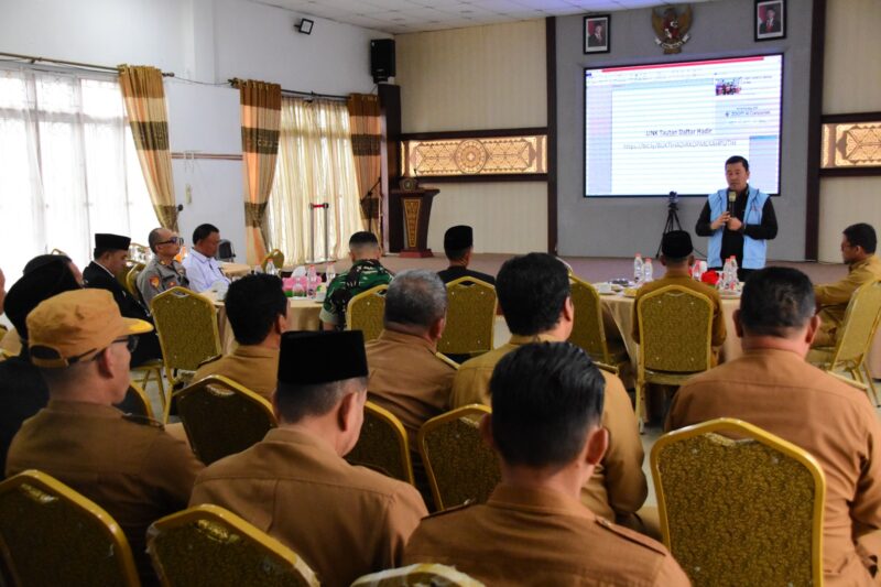 Sebanyak 295 Koperasi Desa Merah Putih (KDMP) di Kabupaten Aceh Tengah secara simbolis resmi diluncurkan pada Senin pagi di Aula Ummi Pendopo Bupati Aceh Tengah (21/07/2025). FOTO/HAI/Rizki Maulizar. Ⓒ Hak cipta foto di atas dikembalikan sesungguhnya kepada pemilik foto