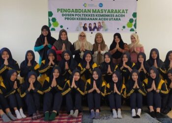 Poltekkes Kemenkes Aceh melalui Program Studi D3 Kebidanan Aceh Utara menyelenggarakan pelatihan Prenatal Yoga sebagai bagian dari penguatan keterampilan mahasiswa sekaligus dorongan kewirausahaan. FOTO/Jusmiati untuk HARIANACEH.co.id. Ⓒ Hak cipta foto di atas dikembalikan sesungguhnya kepada pemilik foto