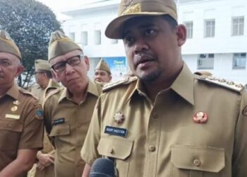 Sudah Ada Perintah Hakim, KPK Masih Saja Pikir-pikir Hadirkan Bobby Mantu Jokowi di Sidang Korupsi