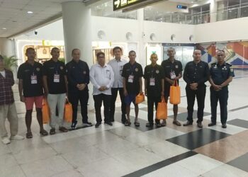 Lima nelayan asal Aceh Timur yang ditahan di Thailand karena melewati batas teritorial saat pergi melaut mencari nafkah, kini telah dipulangkan dan tiba di Bandara Internasional Kualanamu, Medan, Rabu (3/9/2025). FOTO/HAI/Hamdani. Ⓒ Hak cipta foto di atas dikembalikan sesungguhnya kepada pemilik foto
