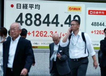 Tekanan Inflasi, Perjuangan Politik, dan Ketidakpastian Prospek Ekonomi Jepang