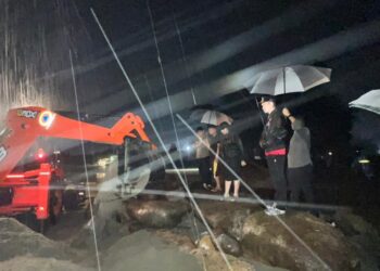 Bupati Belah Suak Ujong Kalak, Tekankan Segera Atasi Banjir