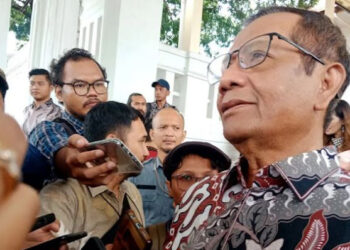 Mahfud MD Duga KPK Takut Usut Perkara Whoosh, Sama Siapa?