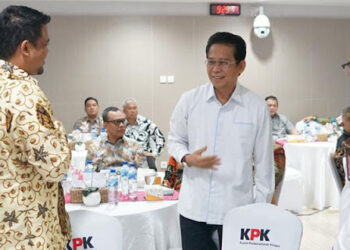 Pimpinan KPK Harus Copot Anak Buah yang Lindungi Bobby Nasution