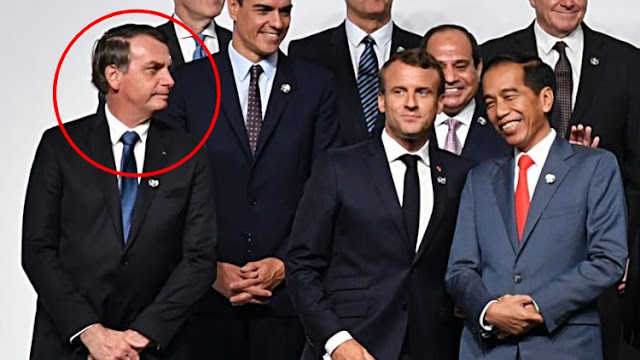 Ⓒ Hak cipta foto di atas dikembalikan sesungguhnya kepada sang pemilik foto Ⓒ Hak cipta foto di atas dikembalikan sesungguhnya kepada pemilik foto