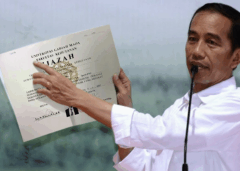 Jokowi Tak Perlu Takut Pamer Ijazah kalau Betulan Asli