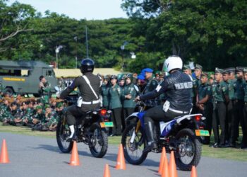 Ⓒ Hak cipta foto di atas dikembalikan sesungguhnya kepada sang pemilik foto Ⓒ Hak cipta foto di atas dikembalikan sesungguhnya kepada pemilik foto