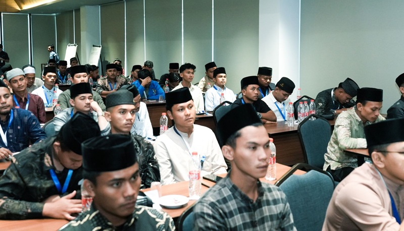 Kementerian Ekraf Bekali Santri Aceh Keterampilan Fotografi Lewat Program KREASI