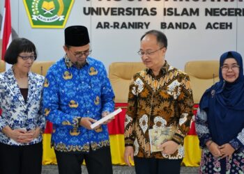 Konjen Tiongkok Isi Kuliah Umum di UIN Ar-Raniry, Bahas Keberagaman Etnis dan Kerja Sama Pendidikan