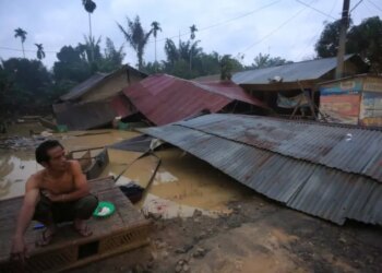 Derita Korban Banjir Aceh Tamiang: Kelaparan dan Minum Air Keruh Demi Bertahan Hidup