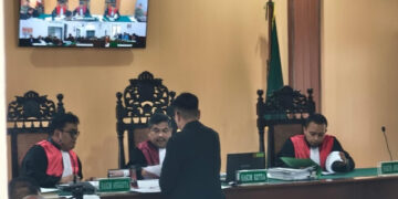 Ⓒ Hak cipta foto di atas dikembalikan sesungguhnya kepada sang pemilik foto Ⓒ Hak cipta foto di atas dikembalikan sesungguhnya kepada pemilik foto