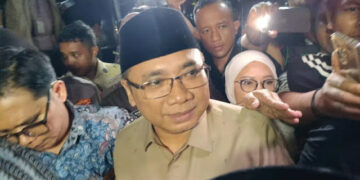 Ⓒ Hak cipta foto di atas dikembalikan sesungguhnya kepada sang pemilik foto Ⓒ Hak cipta foto di atas dikembalikan sesungguhnya kepada pemilik foto