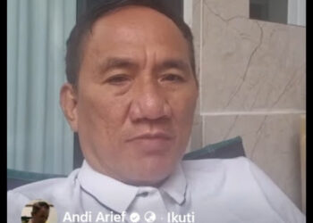 Ⓒ Hak cipta foto di atas dikembalikan sesungguhnya kepada sang pemilik foto Ⓒ Hak cipta foto di atas dikembalikan sesungguhnya kepada pemilik foto