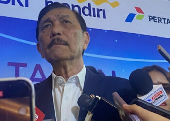 Luhut Bantah Terlibat dengan Toba Pulp Lestari: Keliru dan Tidak Berdasar!