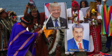 Ⓒ Hak cipta foto di atas dikembalikan sesungguhnya kepada sang pemilik foto Ⓒ Hak cipta foto di atas dikembalikan sesungguhnya kepada pemilik foto