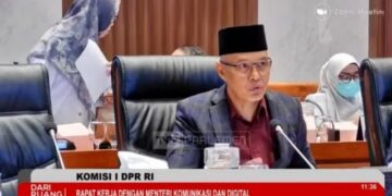 Ⓒ Hak cipta foto di atas dikembalikan sesungguhnya kepada sang pemilik foto Ⓒ Hak cipta foto di atas dikembalikan sesungguhnya kepada pemilik foto