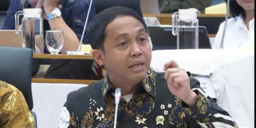 Ⓒ Hak cipta foto di atas dikembalikan sesungguhnya kepada sang pemilik foto Ⓒ Hak cipta foto di atas dikembalikan sesungguhnya kepada pemilik foto