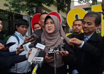 Ⓒ Hak cipta foto di atas dikembalikan sesungguhnya kepada sang pemilik foto Ⓒ Hak cipta foto di atas dikembalikan sesungguhnya kepada pemilik foto