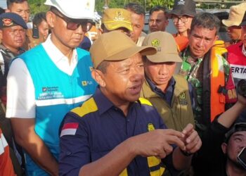 Ⓒ Hak cipta foto di atas dikembalikan sesungguhnya kepada sang pemilik foto Ⓒ Hak cipta foto di atas dikembalikan sesungguhnya kepada pemilik foto