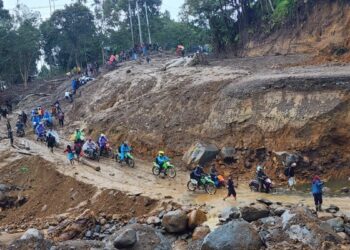 Ⓒ Hak cipta foto di atas dikembalikan sesungguhnya kepada pemilik foto