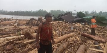Ⓒ Hak cipta foto di atas dikembalikan sesungguhnya kepada sang pemilik foto Ⓒ Hak cipta foto di atas dikembalikan sesungguhnya kepada pemilik foto