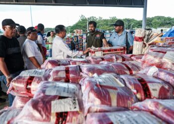 Ⓒ Hak cipta foto di atas dikembalikan sesungguhnya kepada sang pemilik foto Ⓒ Hak cipta foto di atas dikembalikan sesungguhnya kepada pemilik foto