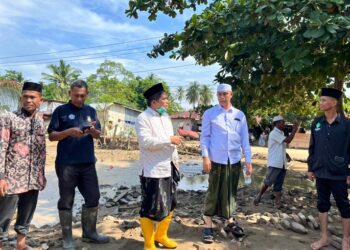 Ⓒ Hak cipta foto di atas dikembalikan sesungguhnya kepada sang pemilik foto Ⓒ Hak cipta foto di atas dikembalikan sesungguhnya kepada pemilik foto