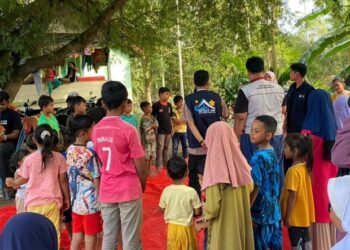 Ⓒ Hak cipta foto di atas dikembalikan sesungguhnya kepada sang pemilik foto Ⓒ Hak cipta foto di atas dikembalikan sesungguhnya kepada pemilik foto