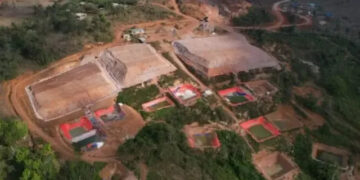 Ⓒ Hak cipta foto di atas dikembalikan sesungguhnya kepada sang pemilik foto Ⓒ Hak cipta foto di atas dikembalikan sesungguhnya kepada pemilik foto