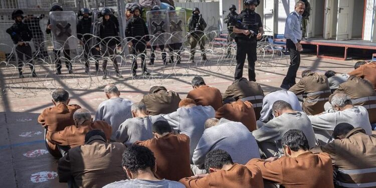 Ⓒ Hak cipta foto di atas dikembalikan sesungguhnya kepada pemilik foto