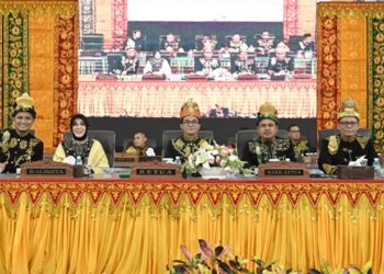 Irwansyah Pimpin Rapat Paripurna Istimewa Peringati HUT ke-821 Kota Banda Aceh