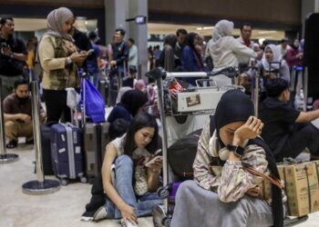 Erupsi Anak Krakatau Berdampak ke Penerbangan, Empat Bandara Ditutup Sementara